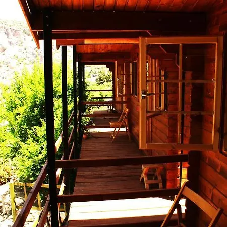 Onur 2* فاراليا